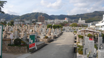 石屋墓園