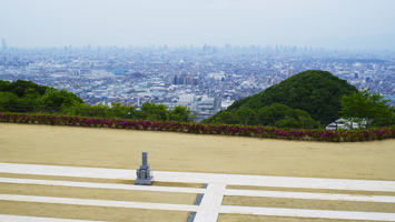 大阪霊園　眺望の丘