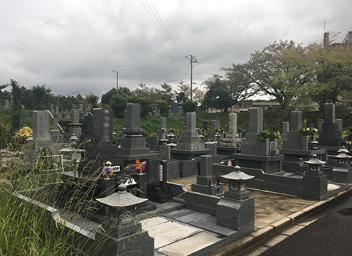 萩市営　築地墓地