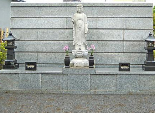 正楽寺墓苑