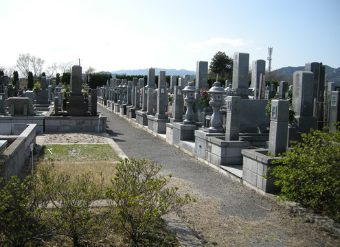 境港市営　中央墓地