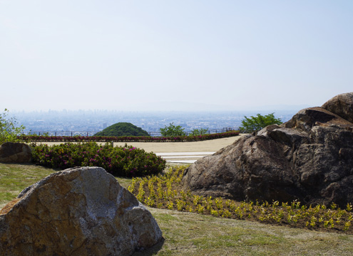 大阪霊園　眺望の丘