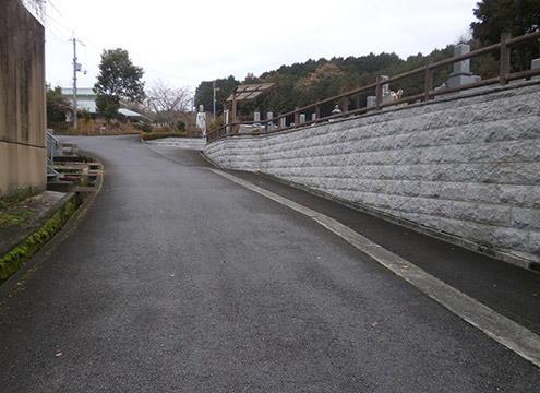 壺阪山霊園