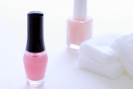 365140327_nailpolish.jpg