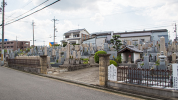 深阪墓地