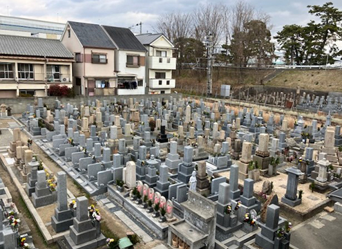 小松墓地