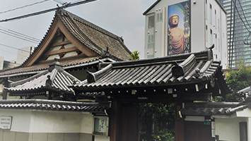 海泉寺　納骨堂