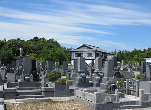 南山やすらぎ霊園