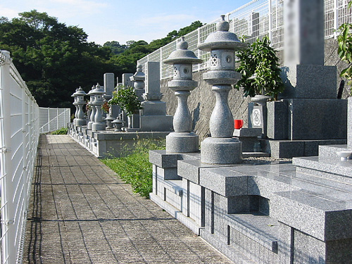 浄円寺墓苑