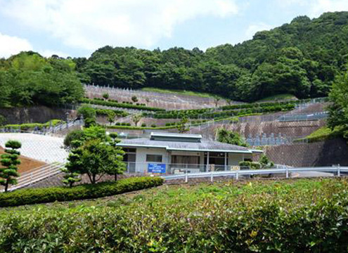 黒崎小嶺霊園