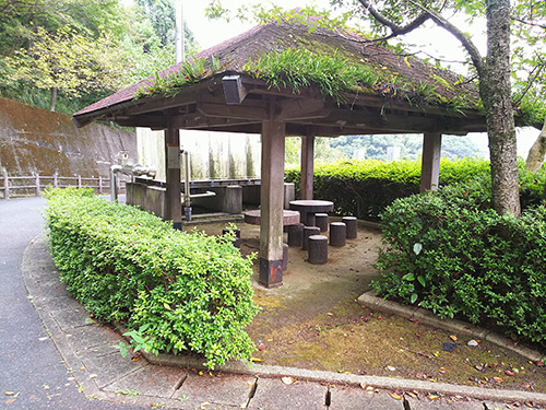 福岡市立　三日月山霊園