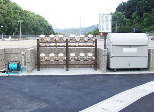 オアシス霊園　滝　永代供養墓