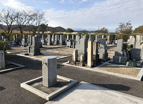 近江八幡市営　安土墓地公園