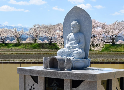 樹木葬・家族墓「桜樹の杜」（富山市）