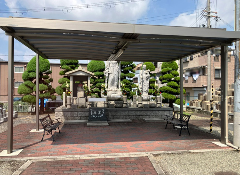 植附・芝墓地