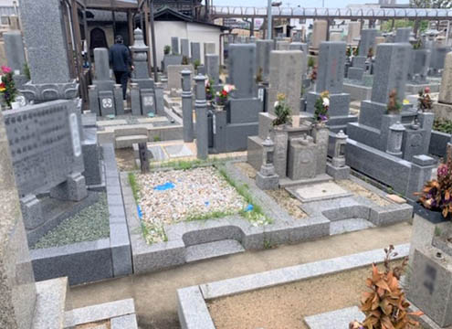 堺市北区 阿坂墓地