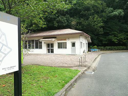 福岡市立　三日月山霊園