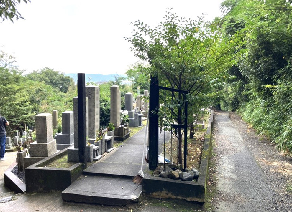 京都市営　清水山墓地