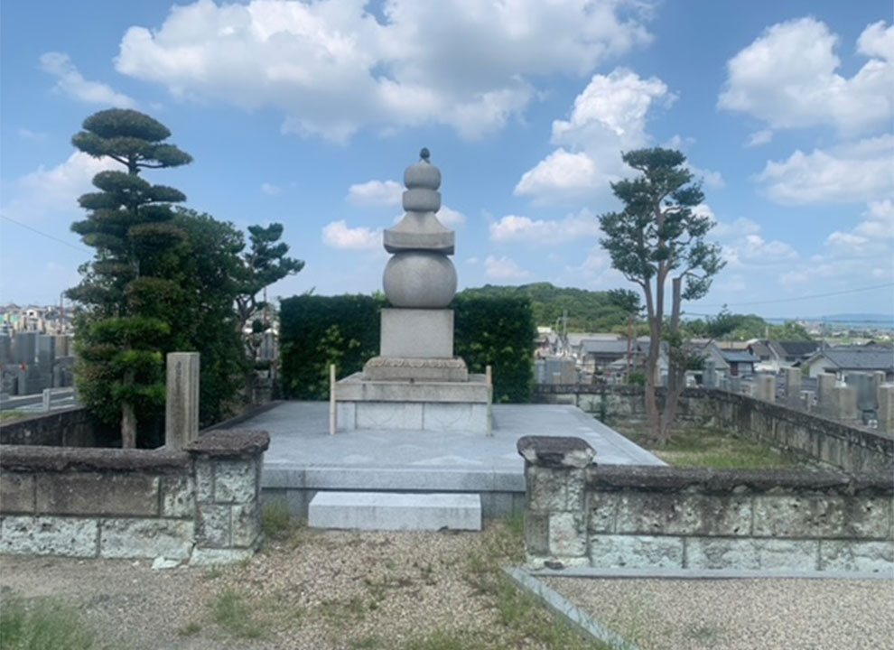 五条西山共同墓地