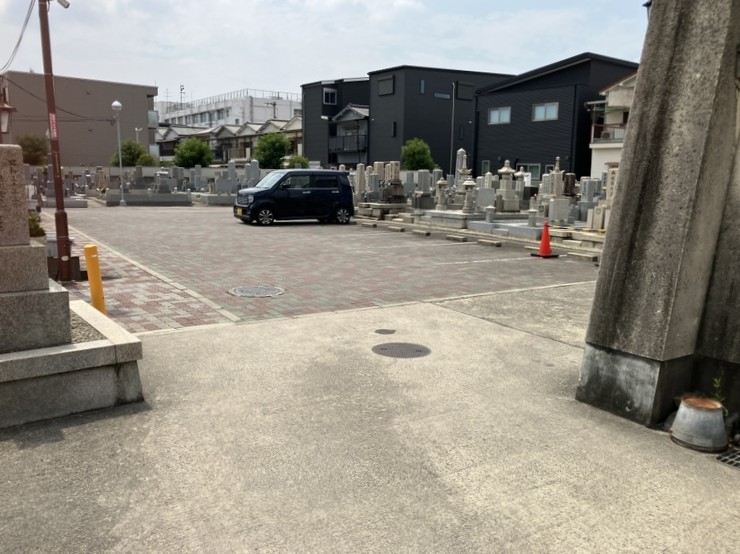 岩田墓地
