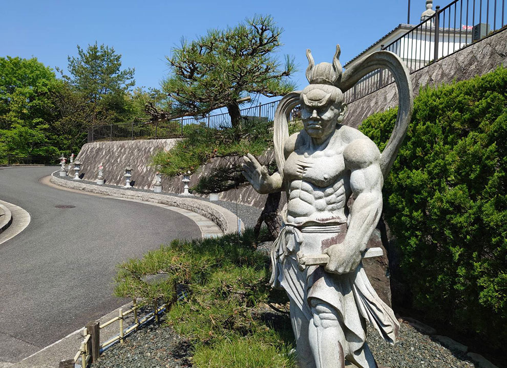 薬師院　沼田墓苑　樹木葬「樹花」