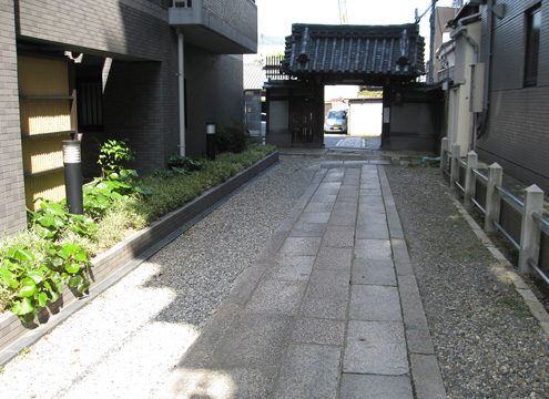 法雲寺墓地