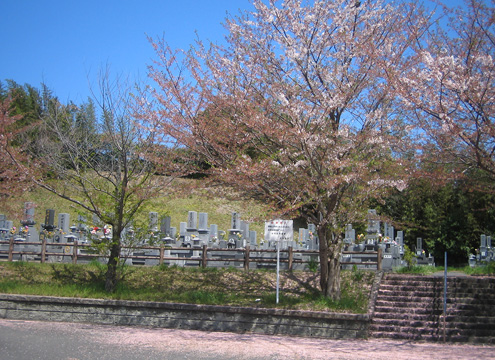 北九州市立　本城霊園