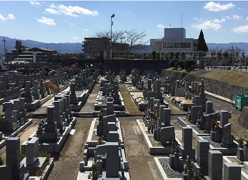 富田林市立　西山墓地