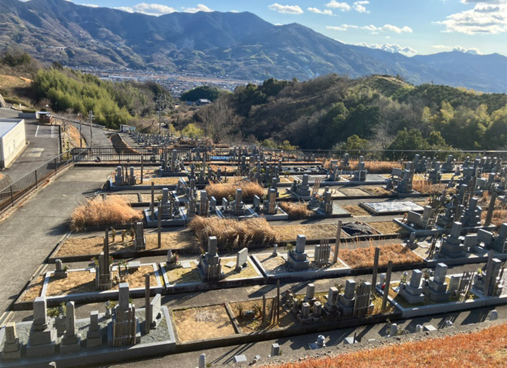 かつらぎ町営かつらぎ霊園