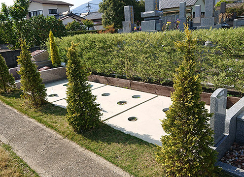 泰平寺霊園樹木葬　ＨＥＡＬＩＮＧ ＧＡＲＤＥＮ