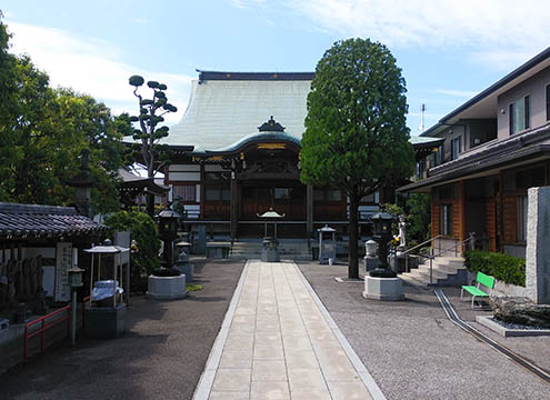 泉蔵院