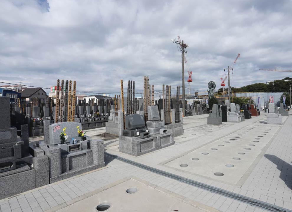 成城しだれ桜墓苑