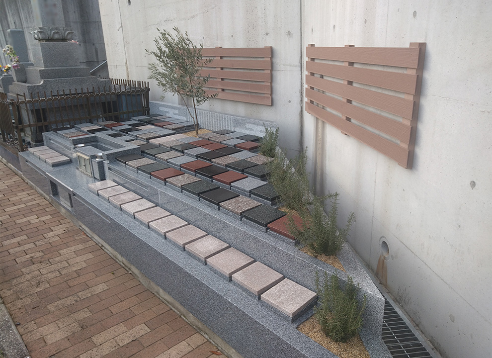 空城山墓苑　樹木葬そらのオリーブ