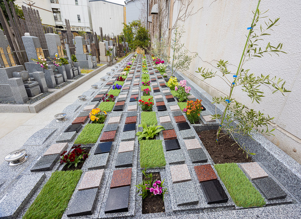 樹木葬　河原町 稱名寺フラワージュ