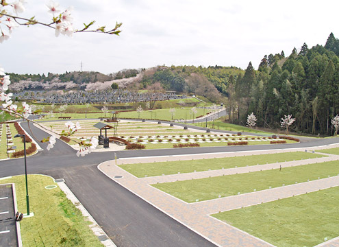 成田市営 いずみ聖地公園