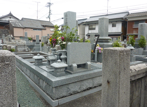 長覚寺・西方苑墓地