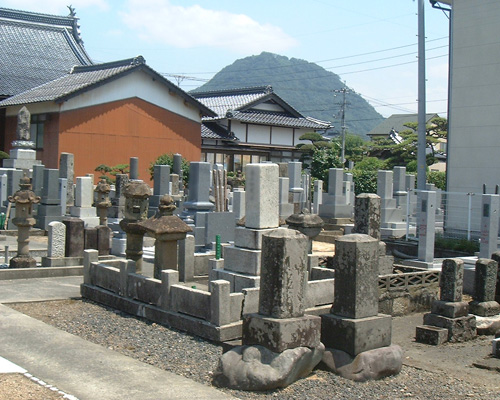 長栄寺墓地