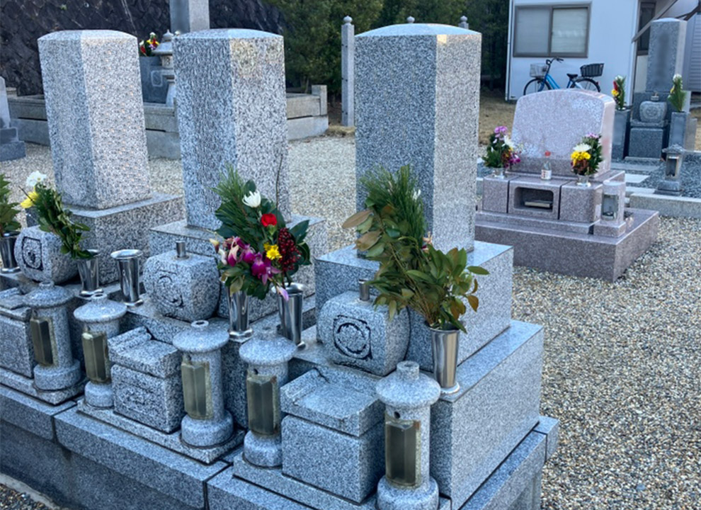 本覚寺墓苑