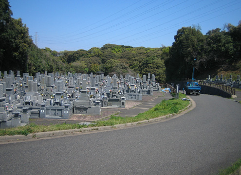 北九州市立　本城霊園