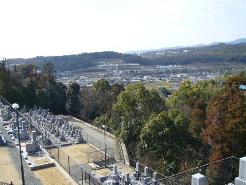 真龍寺霊園