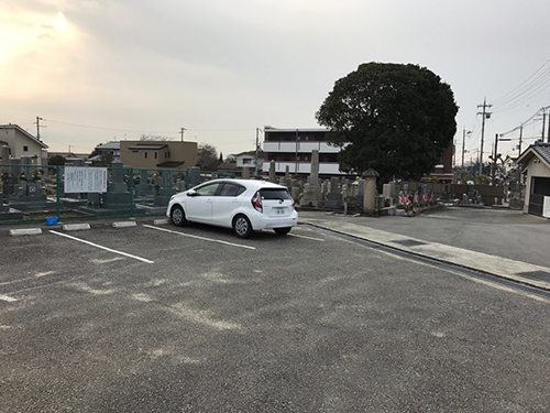 宝塚市　川面墓地