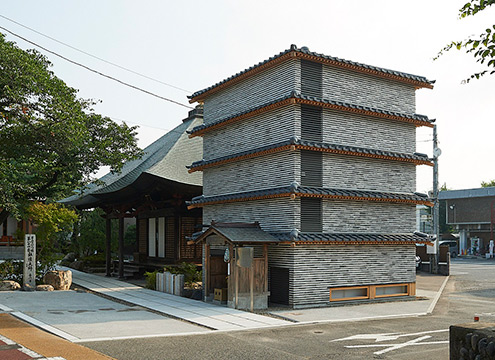 普門寺　日野宿　みちの墓苑