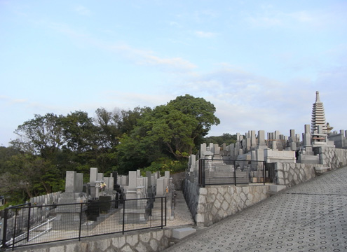 福泉寺霊苑(平和公園内)