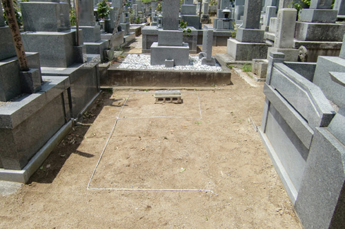 龍泰寺墓苑