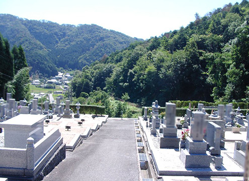 東窟寺霊園