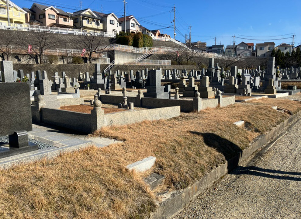 本覚寺墓苑