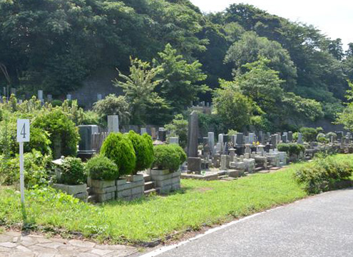 横浜市営日野公園墓地