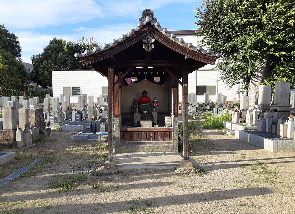 堀溝新家共同墓地