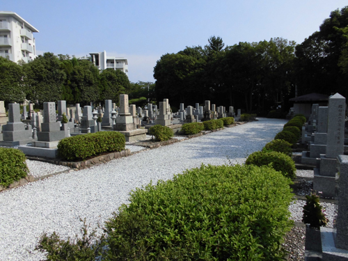 池田市才尊霊園（池田市自治会墓地）