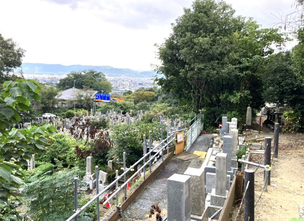 京都市営　清水山墓地
